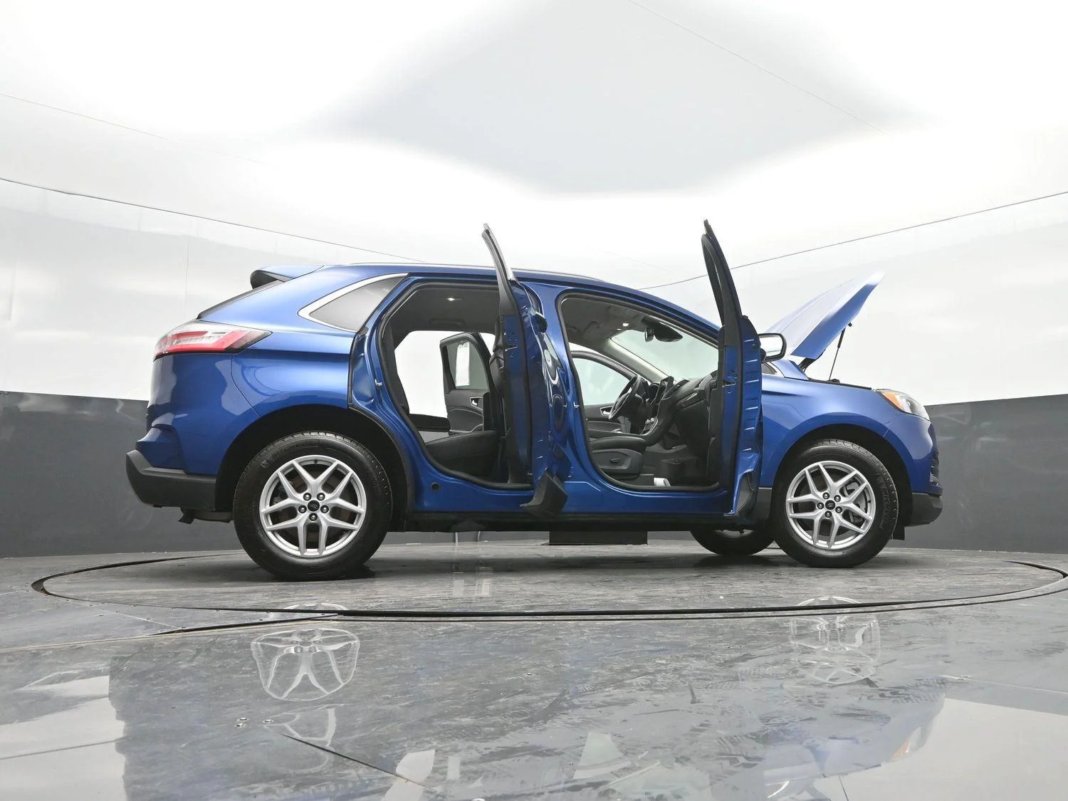 Used 2024 Atlas Blue Ford SEL image 50