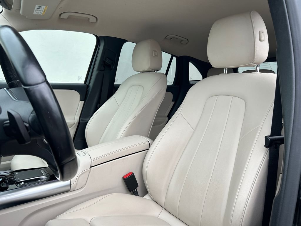 Used 2023 Black Mercedes-Benz GLA 250 image 15
