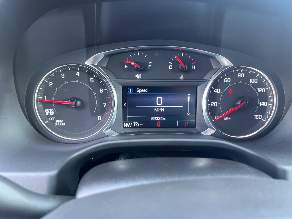 Used 2022 Gray GMC SLE image 14