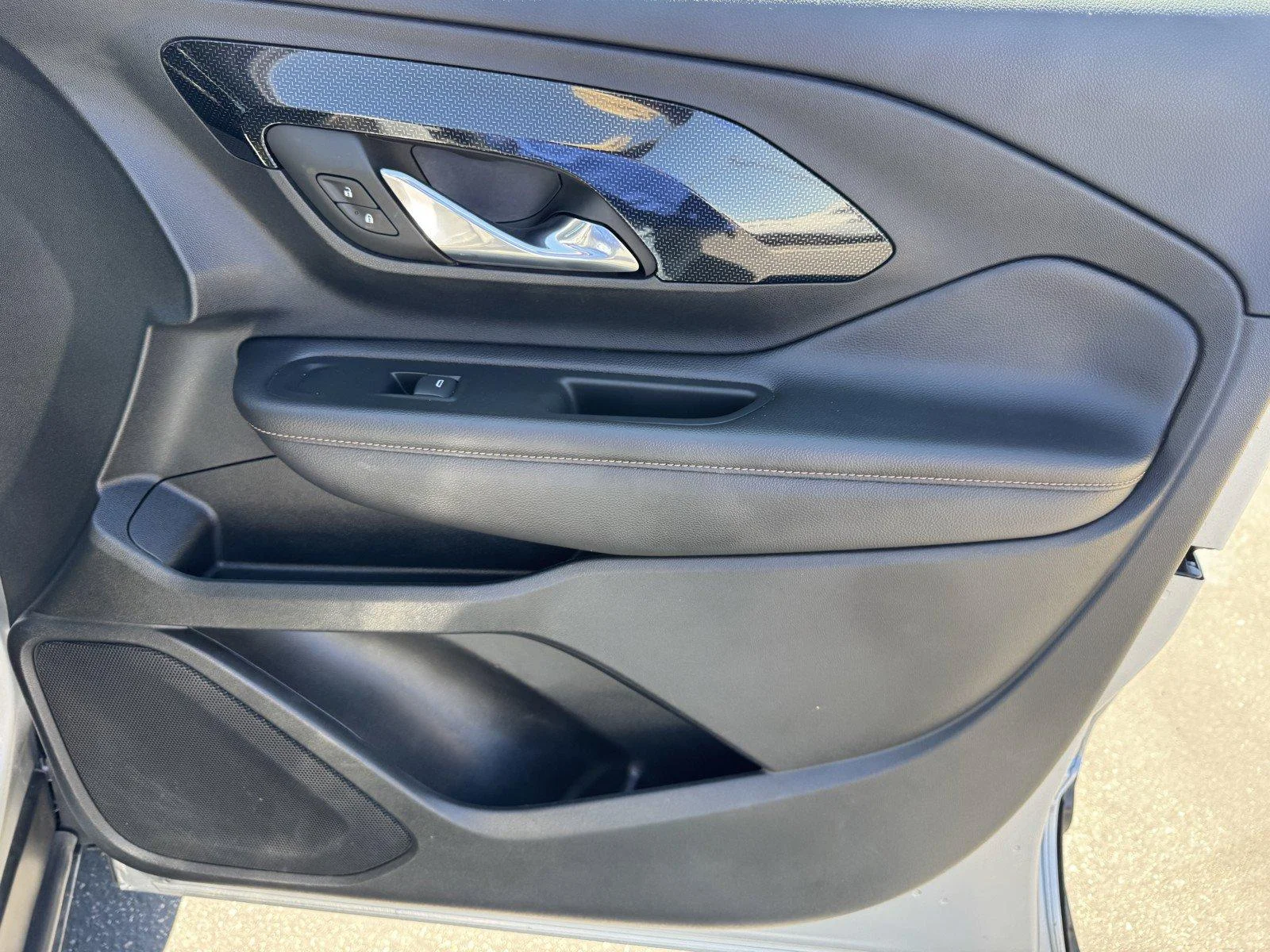 Used 2022 QUICKSILVER METALLIC GMC AT4 image 9