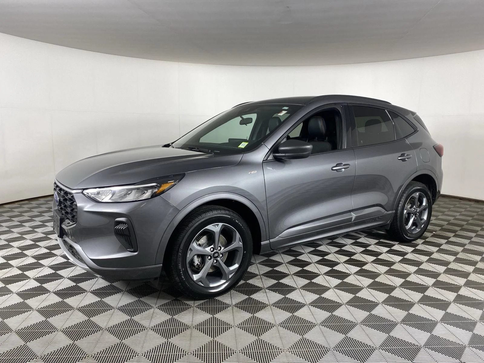 Used 2023 Carbonized Gray Ford ST-Line image 13