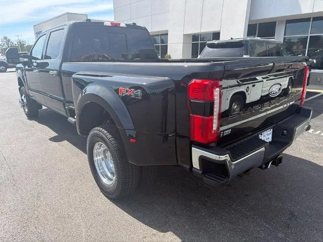 New 2027 Agate Black Metallic Ford F-350® Lariat® image 36