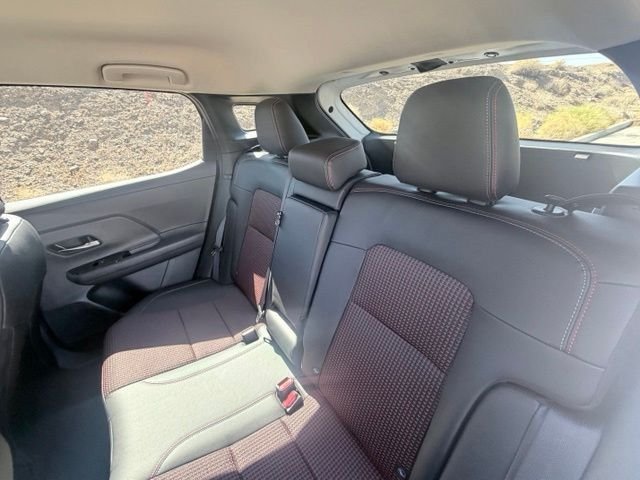 New 2026 Aspen White TriCoat / Super Black Two-tone Nissan SR image 23