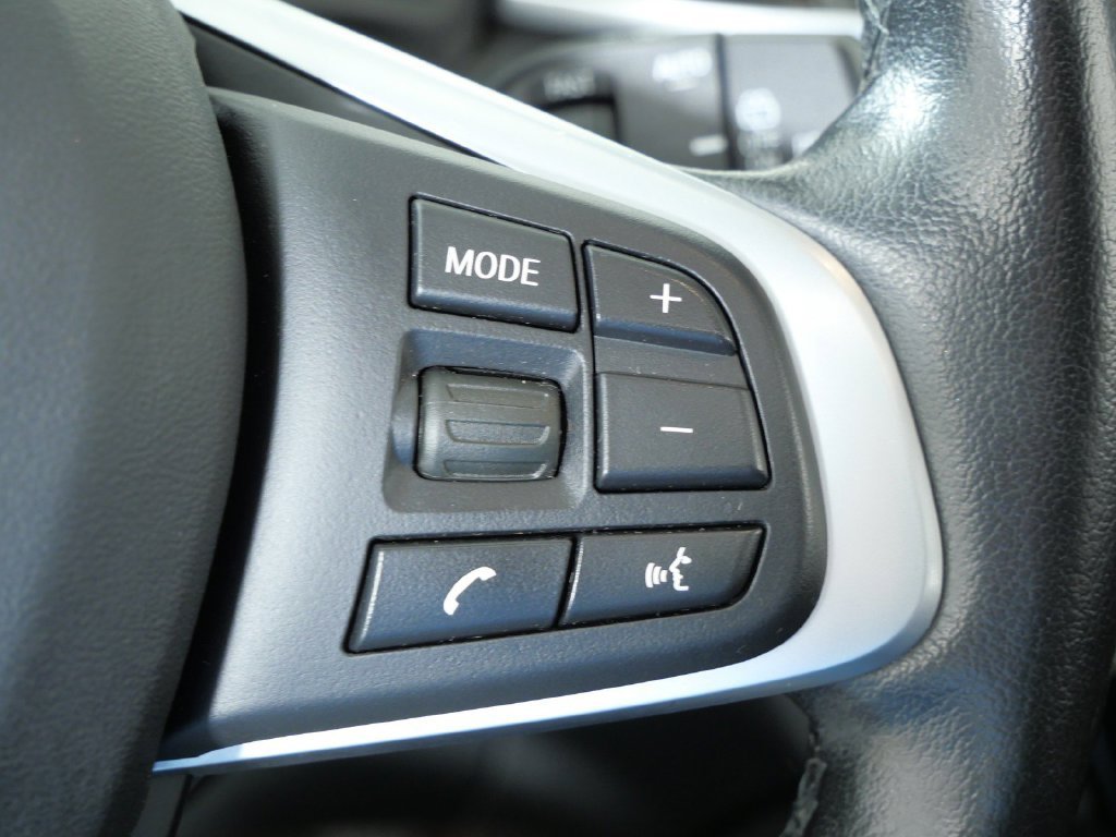 Used 2018 Mineral White Metallic BMW xDrive28i image 41