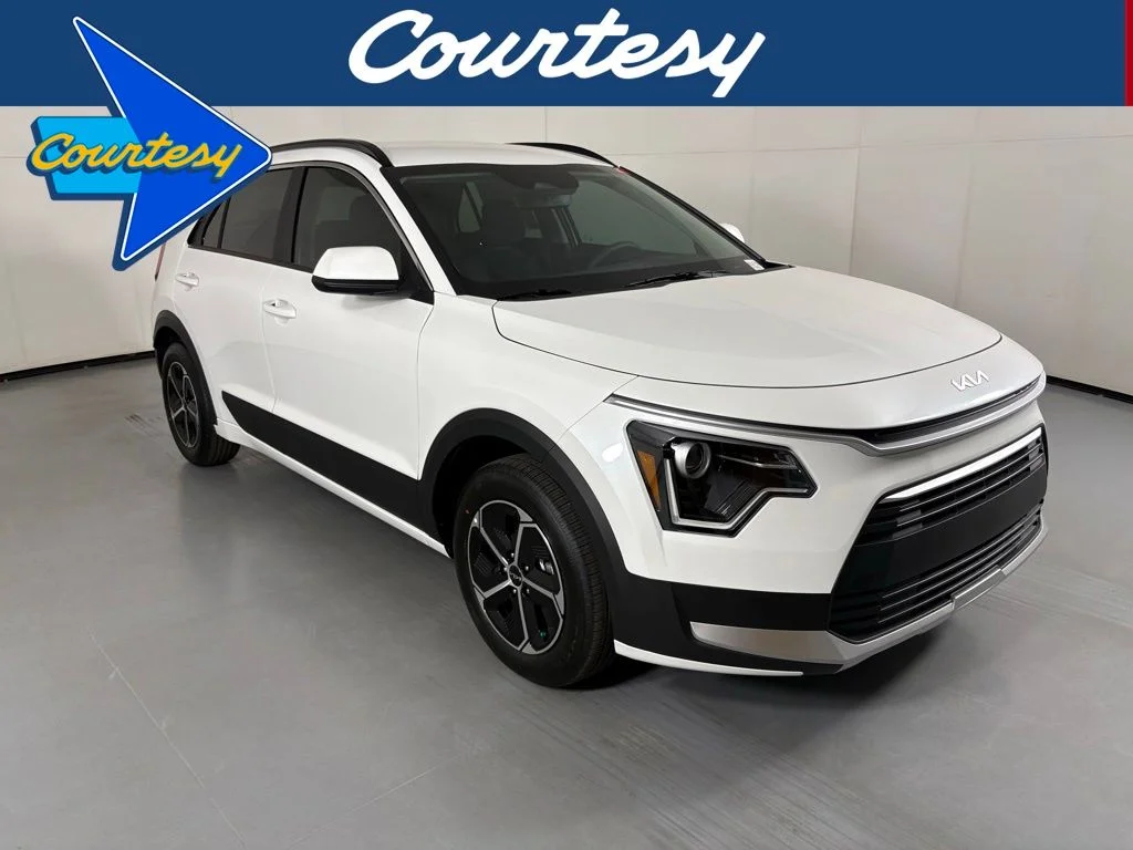 2026 Kia Niro LX HEV's photo