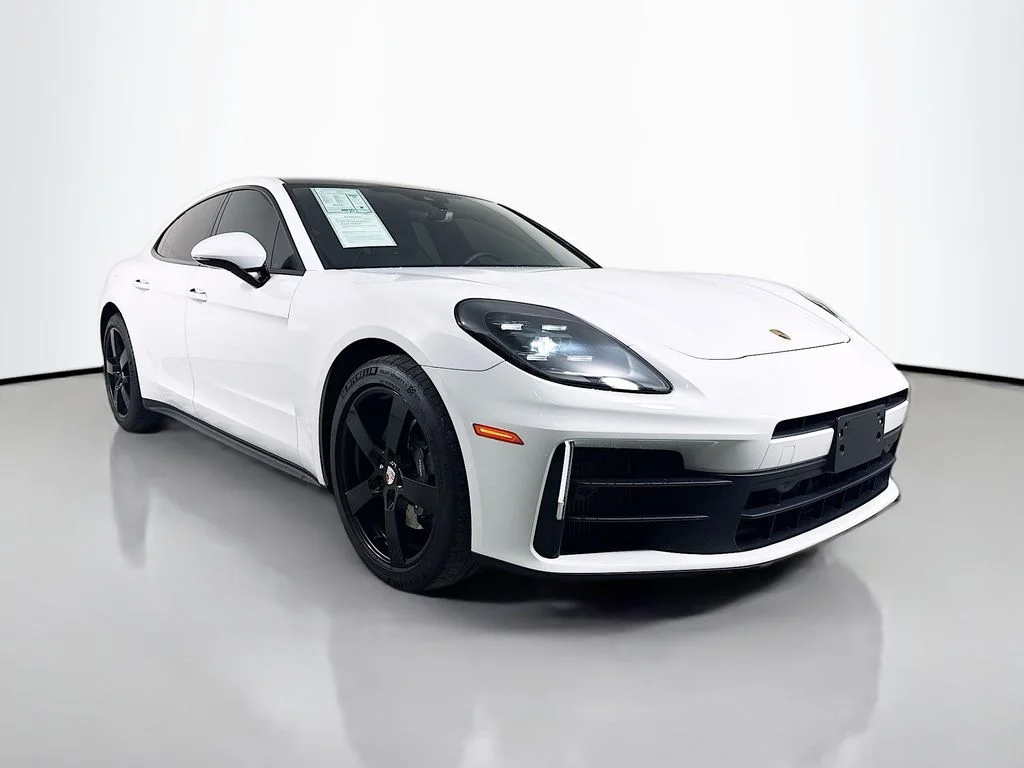 Used 2024 White Porsche 4 image 3