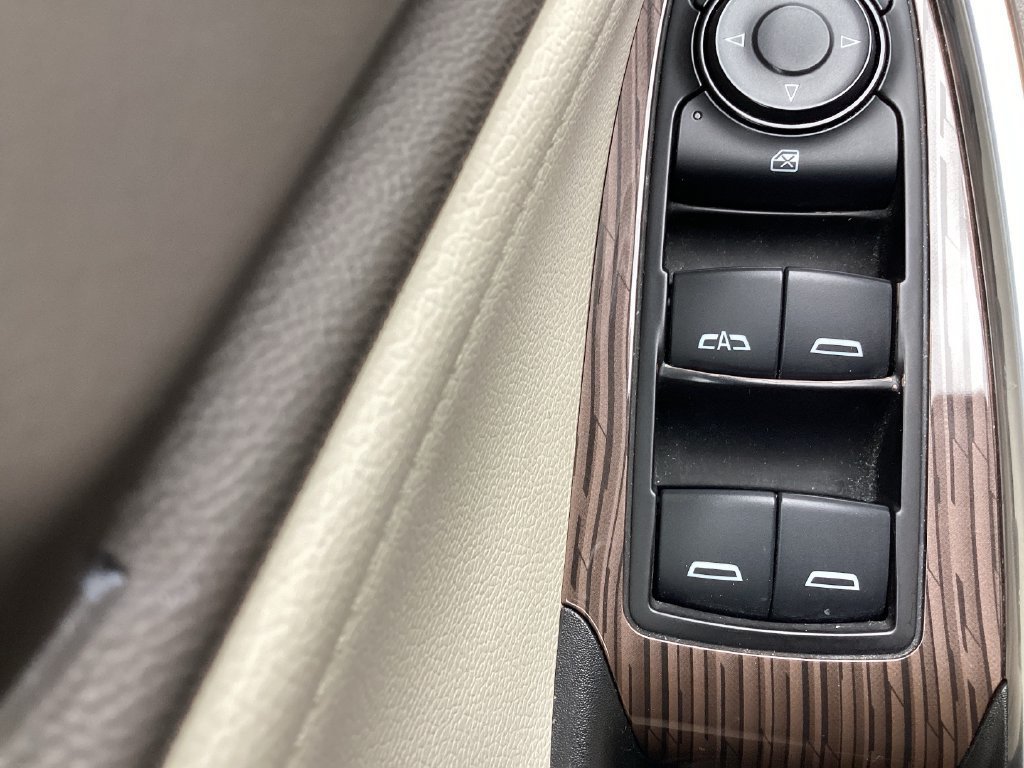Used 2022 DARK ASH METALLIC Chevrolet Premier image 44