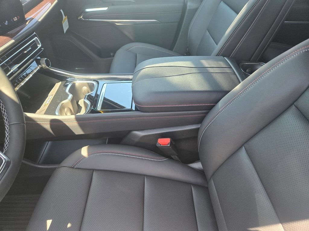 New 2026 Mosaic Black Metallic Chevrolet Z71 image 11