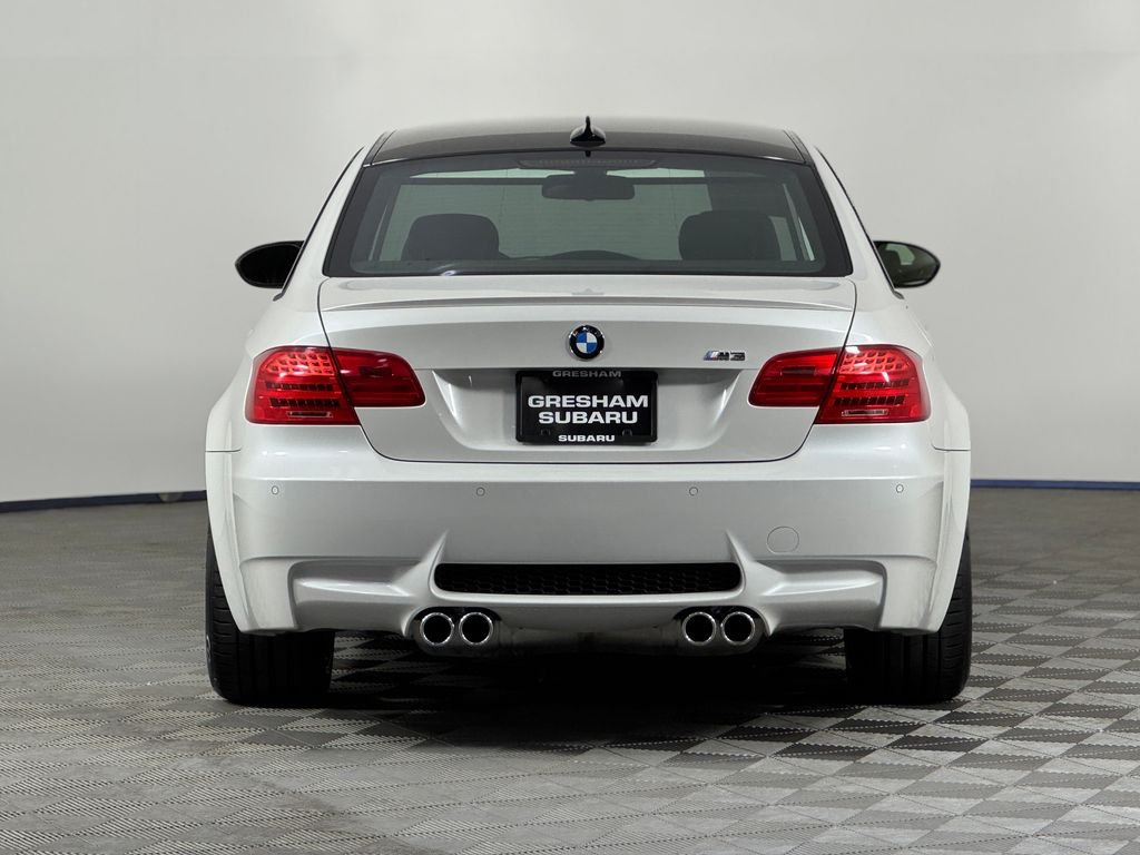 Used 2013 White Metallic BMW Base image 5