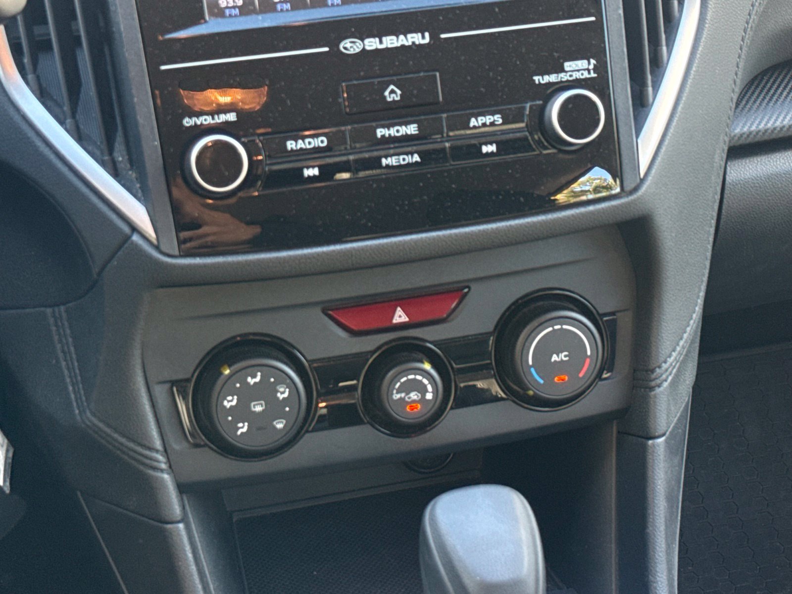 Used 2018 Gray Subaru 2.0i image 21