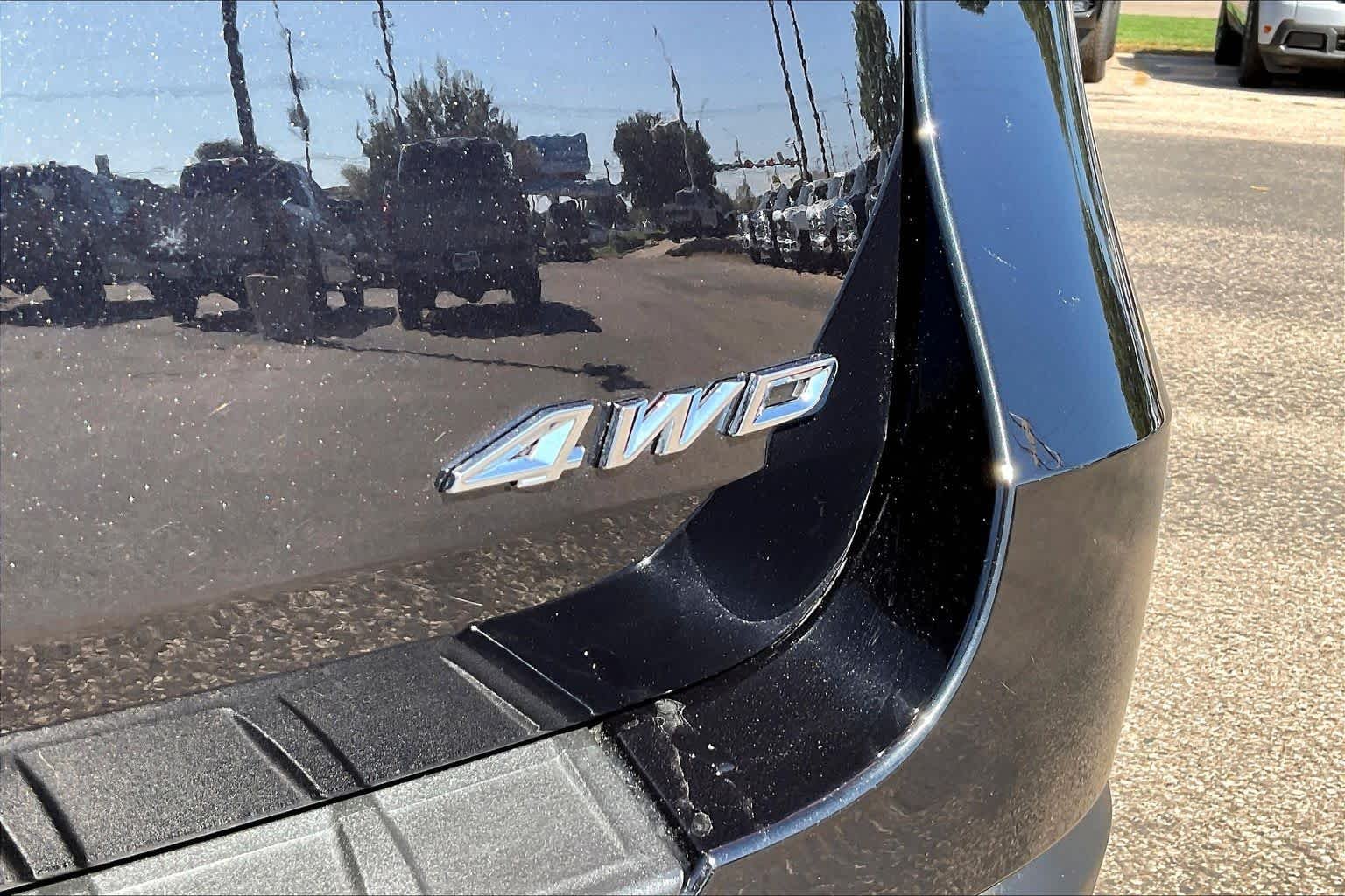 Used 2025 Agate Black Ford ST-Line image 30