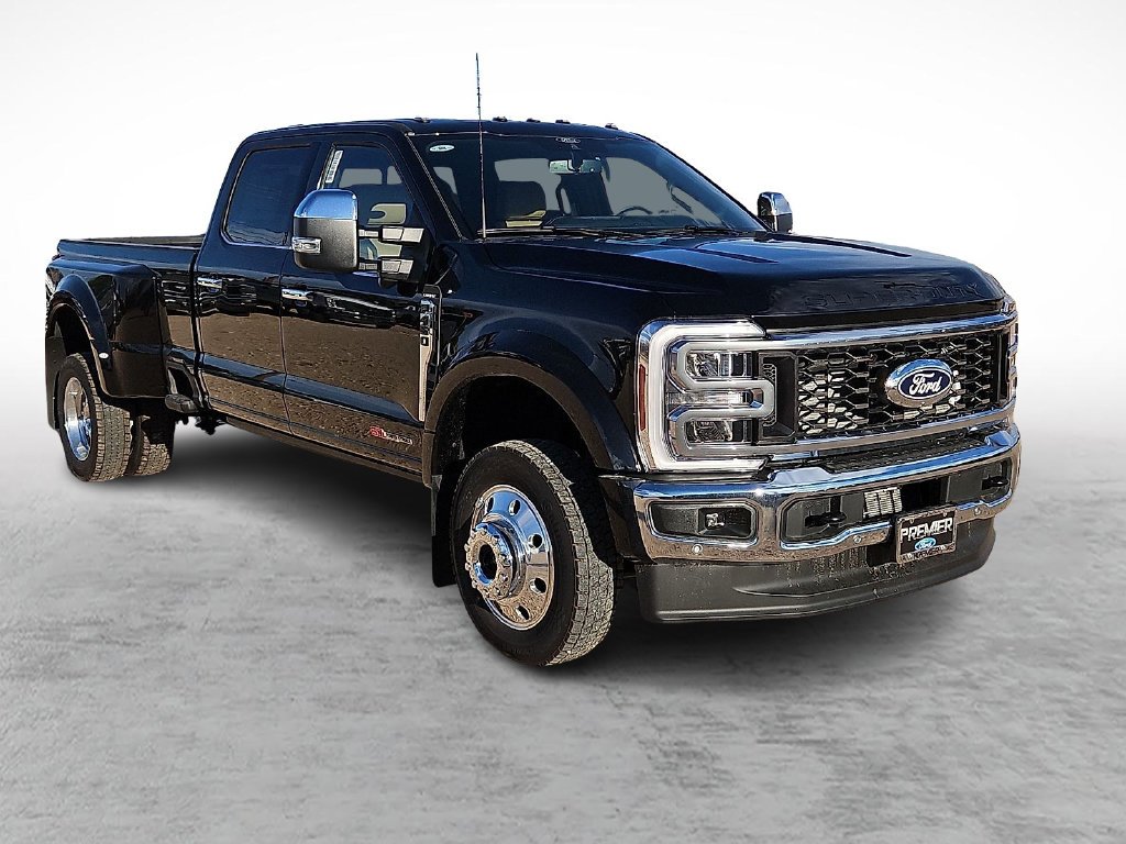 2027 Ford Super Duty F-450 Lariat