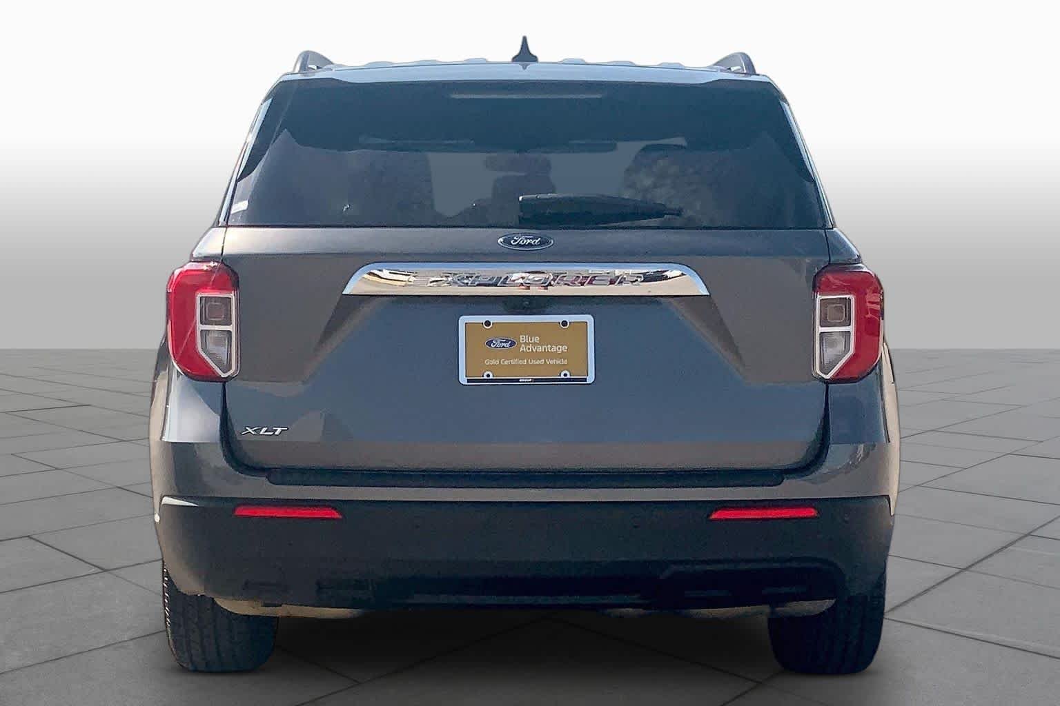 Certified Used 2022 Gray Ford XLT image 5