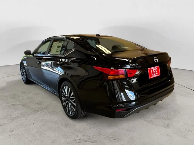 New 2026 Black Nissan 2.5 SV image 3