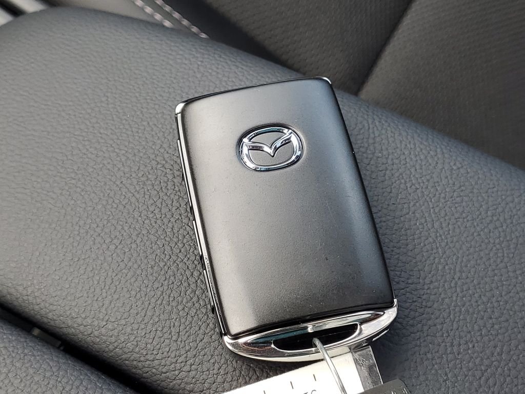New 2026 Jet Black Mica Mazda 2.5 S Preferred AWD image 32