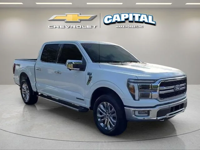 Used 2024 White Ford Lariat image 7