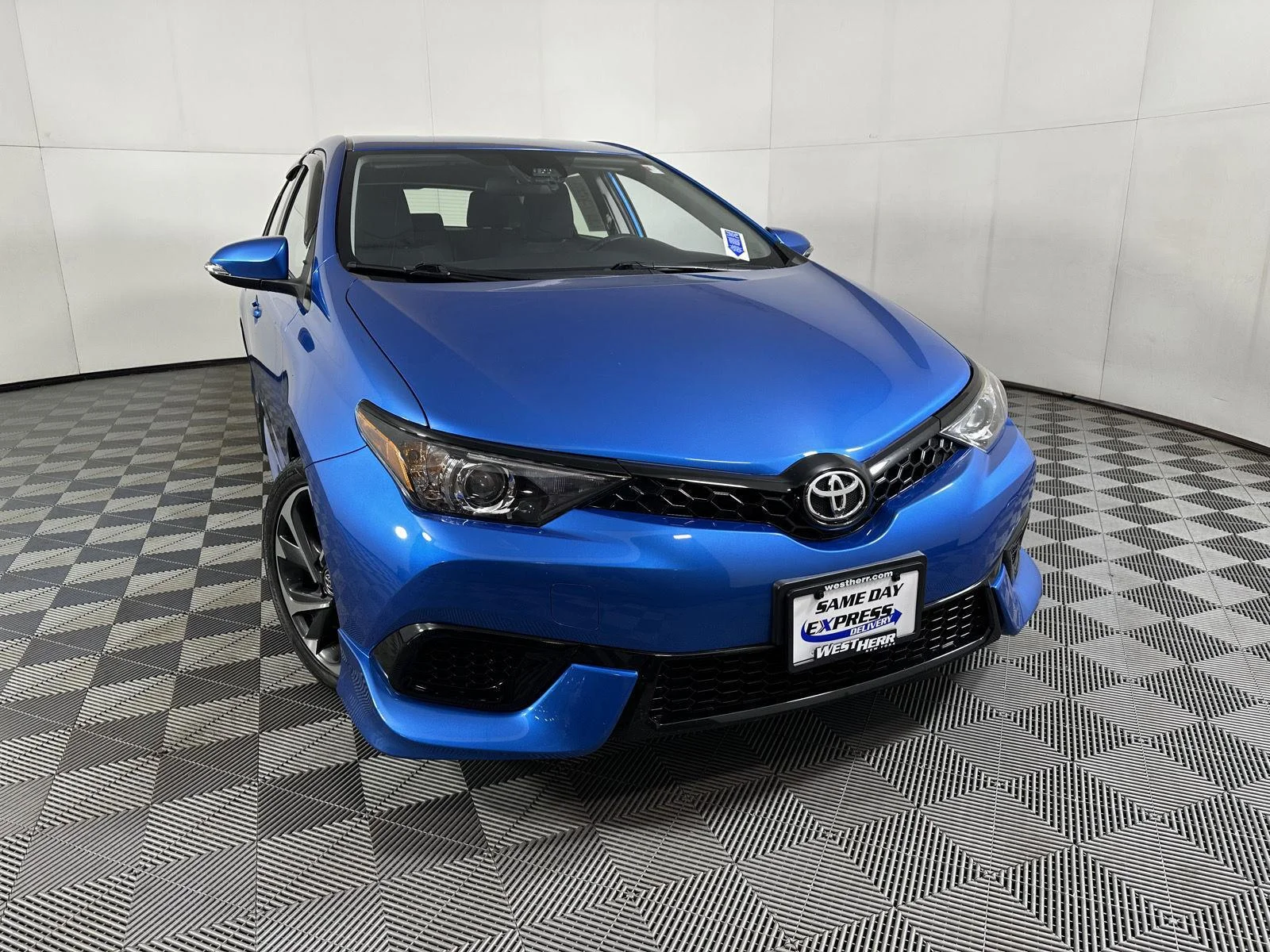 Used 2017 Electric Storm Blue Toyota  image 9