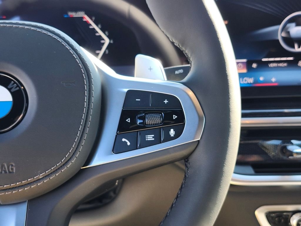 New 2027 White BMW xDrive40i image 28