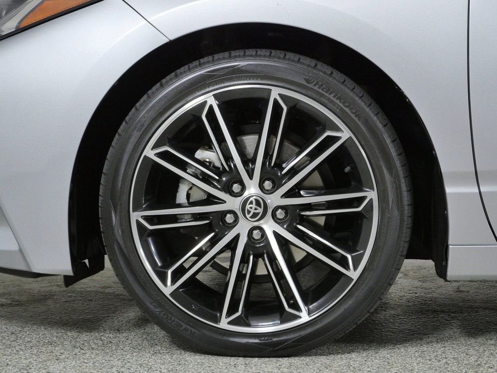 Used 2022 Silver Toyota Touring image 17