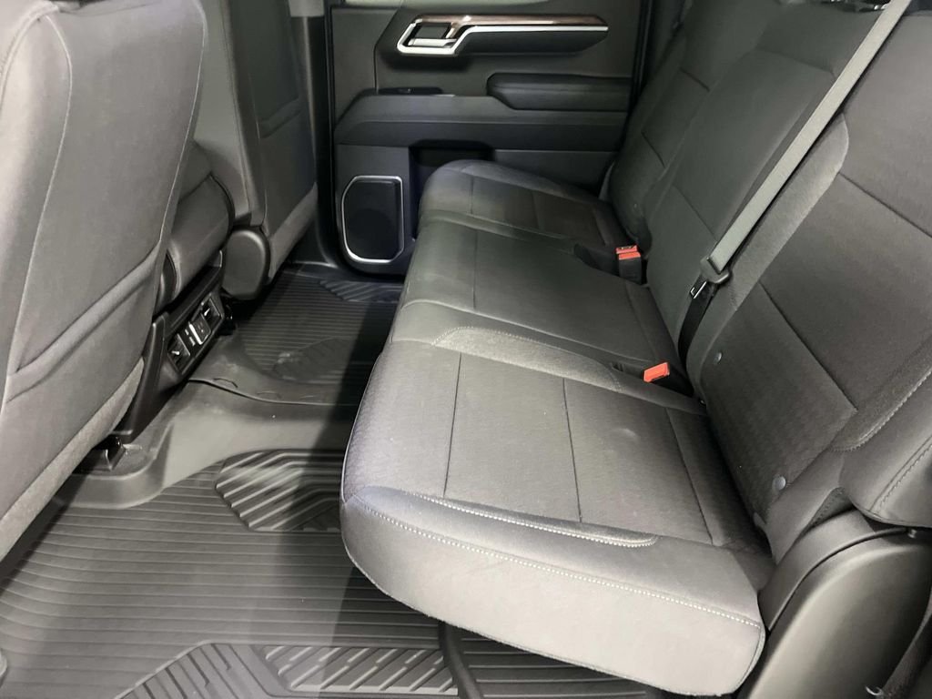 2026 Chevrolet Silverado 1500 LT - Photo 13