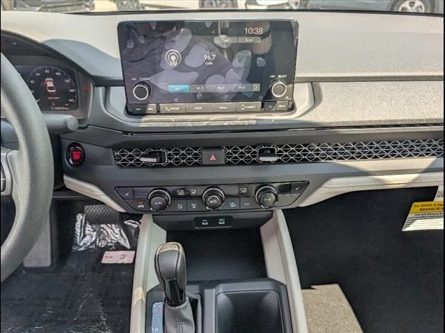 2025 Honda Accord SE - Photo 10