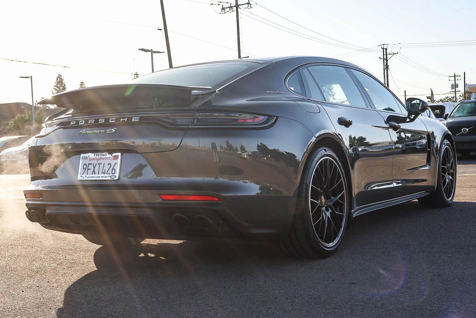 Used 2023 Green Porsche 4S Executive image 5
