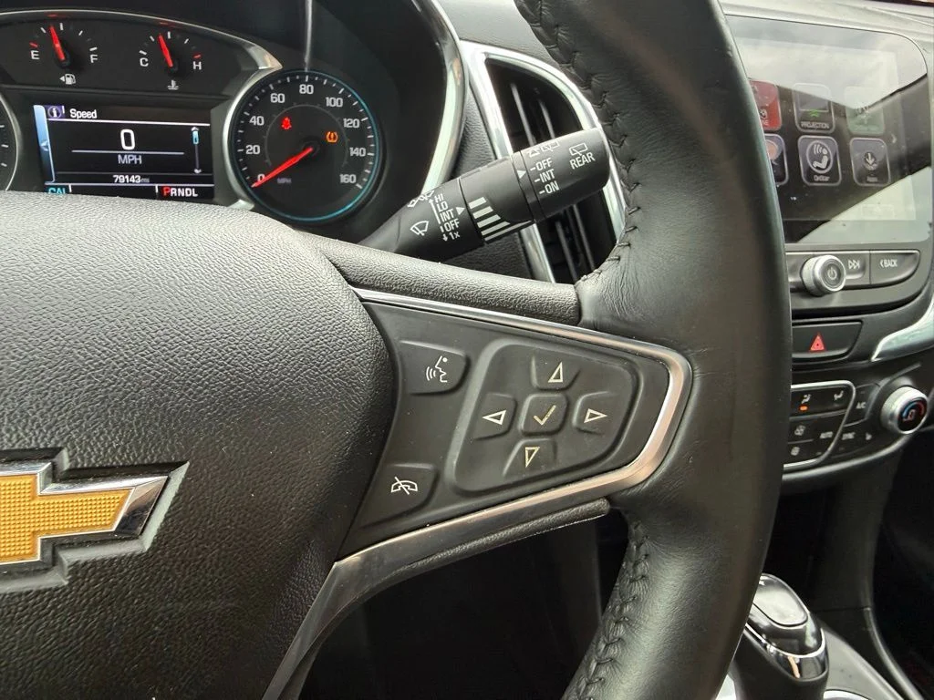 Used 2018 Gray Chevrolet LT image 20