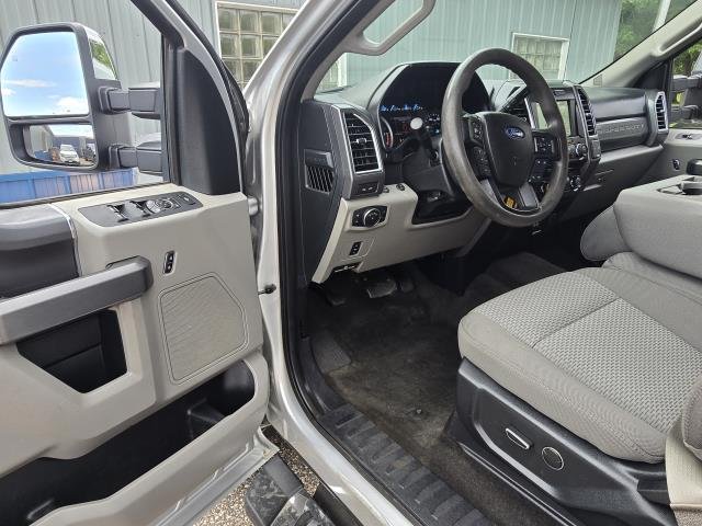 Used 2017 Ingot Silver FORD XLT image 14