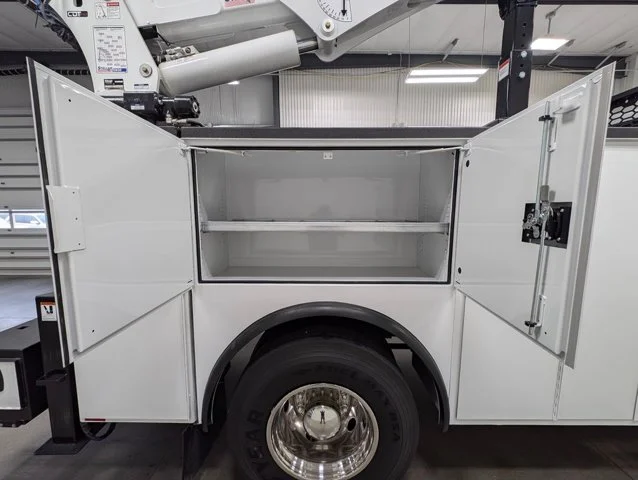 New 2025 Oxford White Ford F-750 SD Diesel Straight Frame image 31