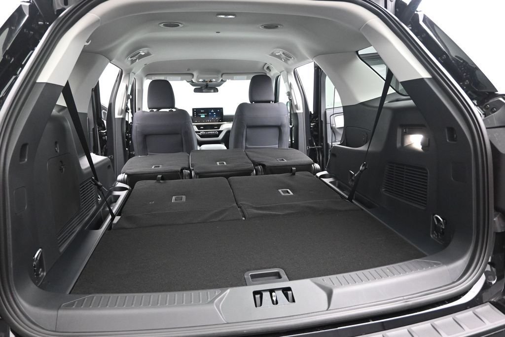 New 2026 Agate Black Metallic Ford Active image 22