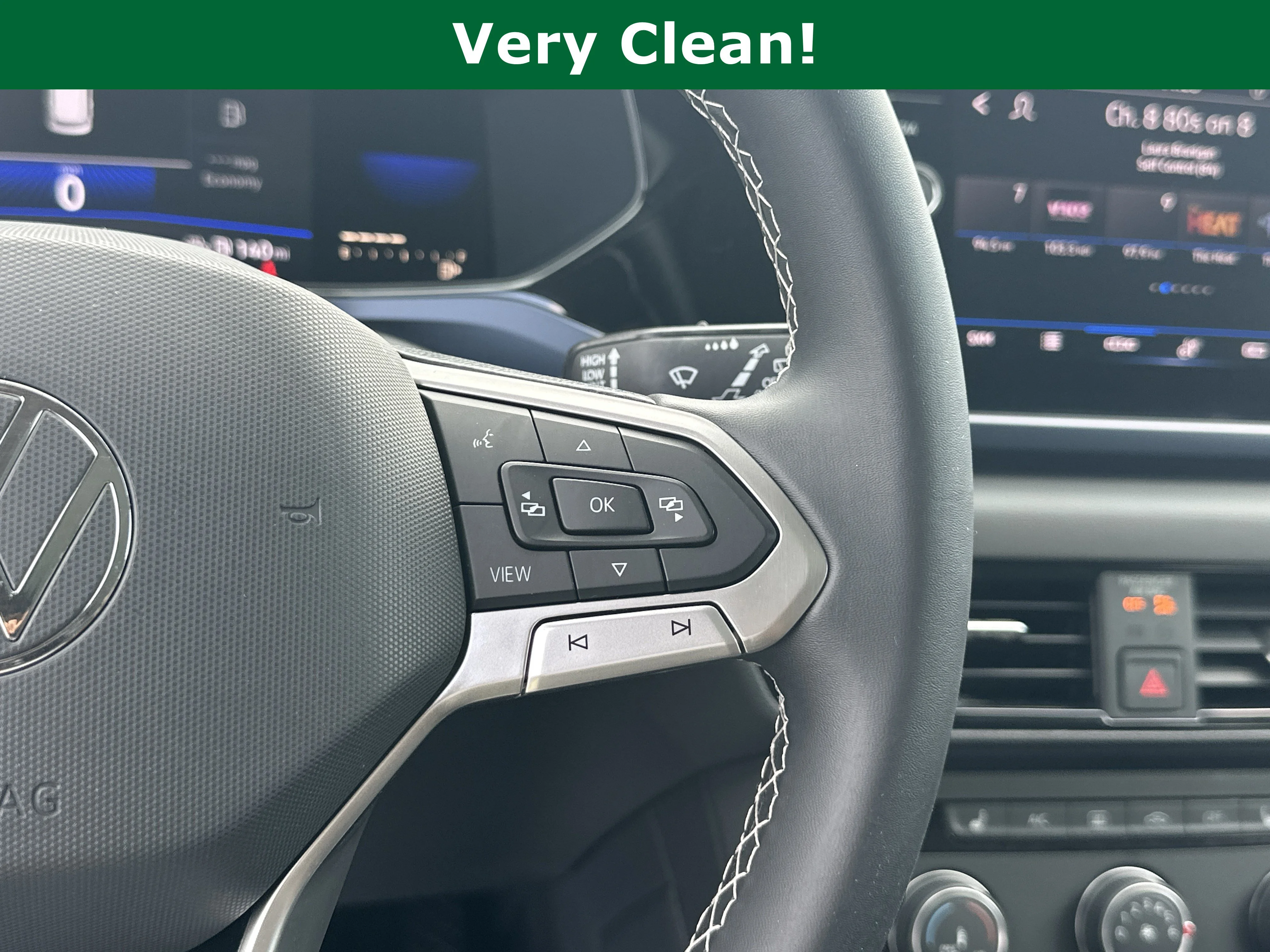 Used 2022 Platinum Gray Metallic Volkswagen SE image 29