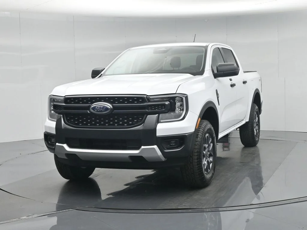 New 2026 Oxford White Ford XLT image 53