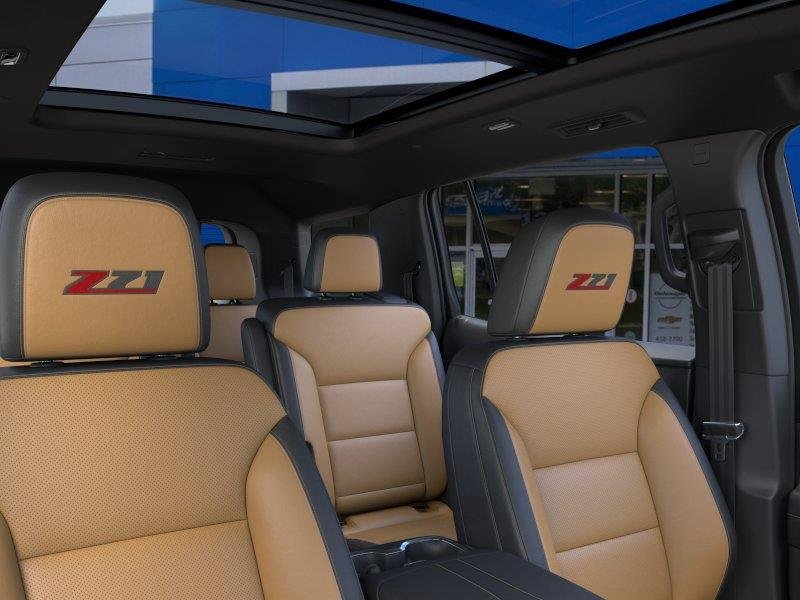 New 2027 Sandstone Gray Chevrolet Z71 image 24