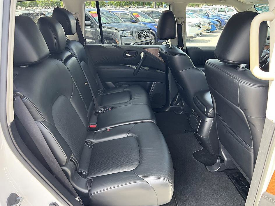 Used 2024 Aspen White Tricoat Nissan SL image 16