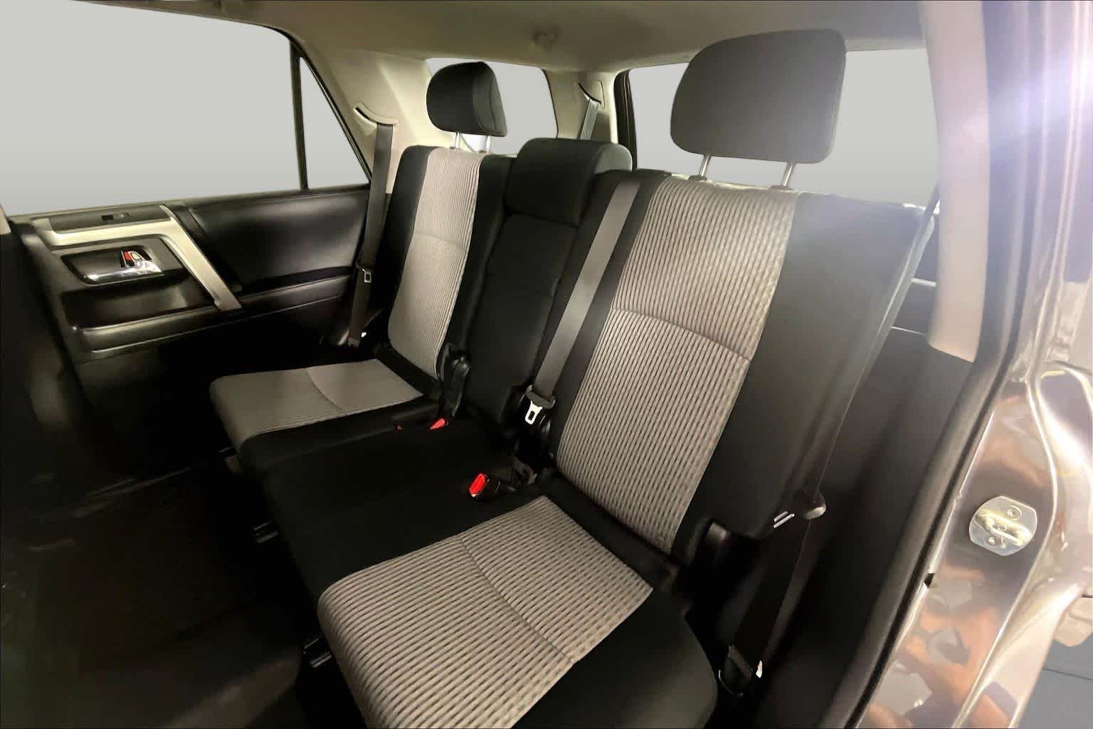 Used 2023 Magnetic Gray Metallic Toyota SR5 image 18