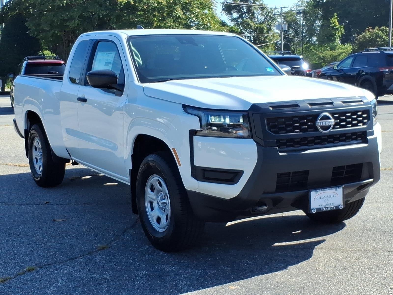 New 2026 Glacier White Nissan King Cab® S image 5