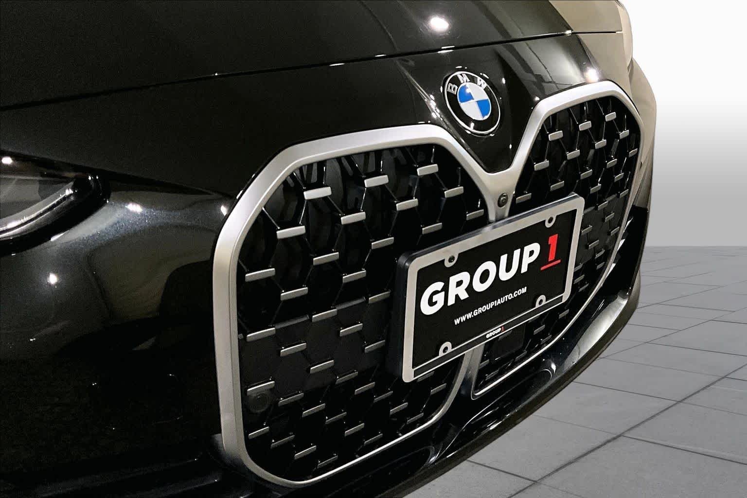 Used 2026 Black Sapphire Metallic BMW 430i xDrive image 31