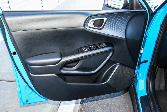 Used 2024 Blue Kia EX image 15