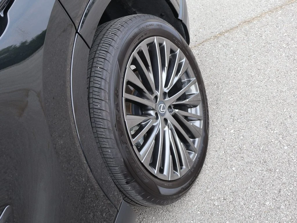 Used 2026 Black Lexus 350 Luxury image 38