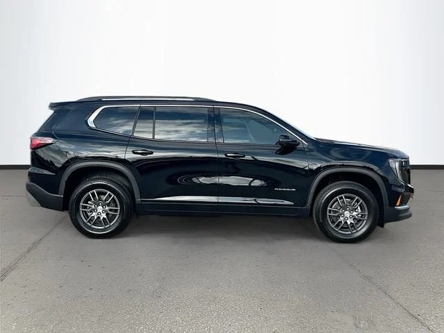 New 2026 Ebony Twilight Metallic GMC Elevation image 3