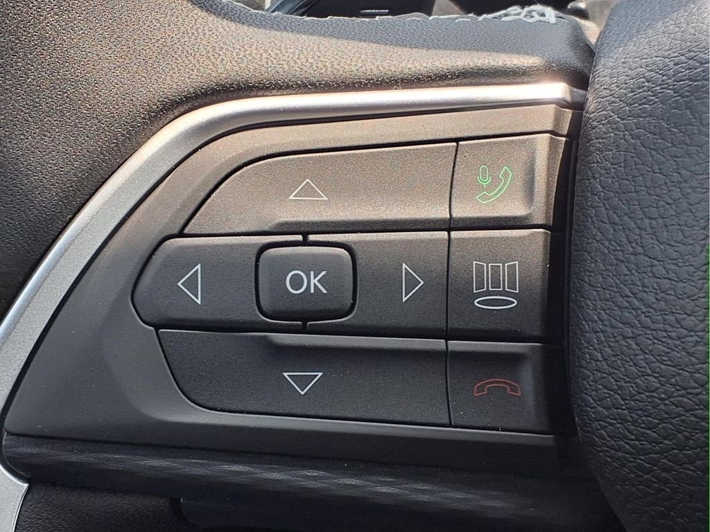 New 2026 Baltic Gray Metallic Clearcoat Jeep Laredo X image 13
