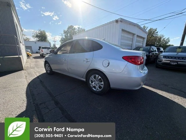 Used 2009 Silver Hyundai GLS image 5