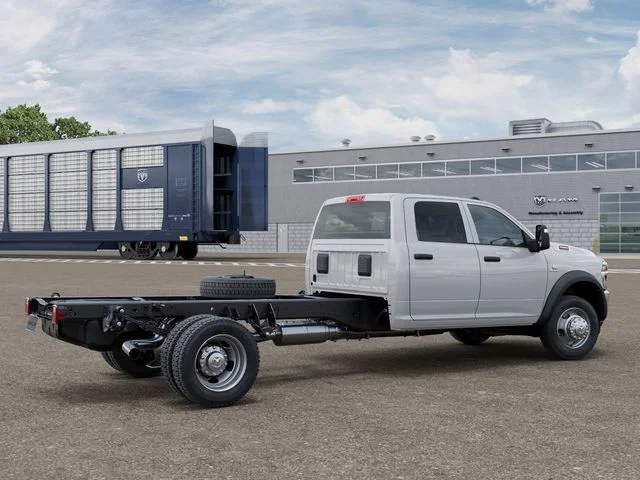 New 2026 Bright White Clearcoat RAM Tradesman image 6