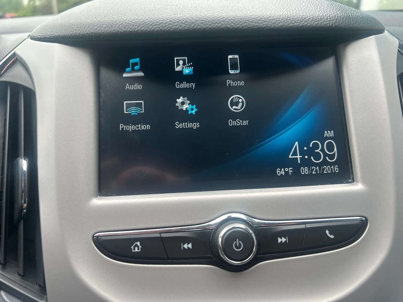 Used 2017 Silver Chevrolet LS image 15