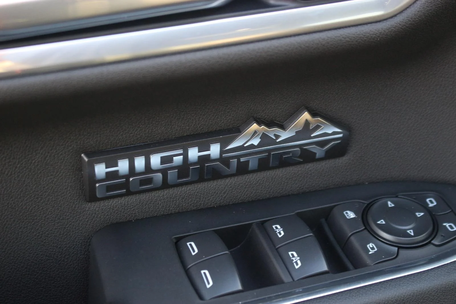 Used 2026 Cypress Gray Chevrolet High Country image 15