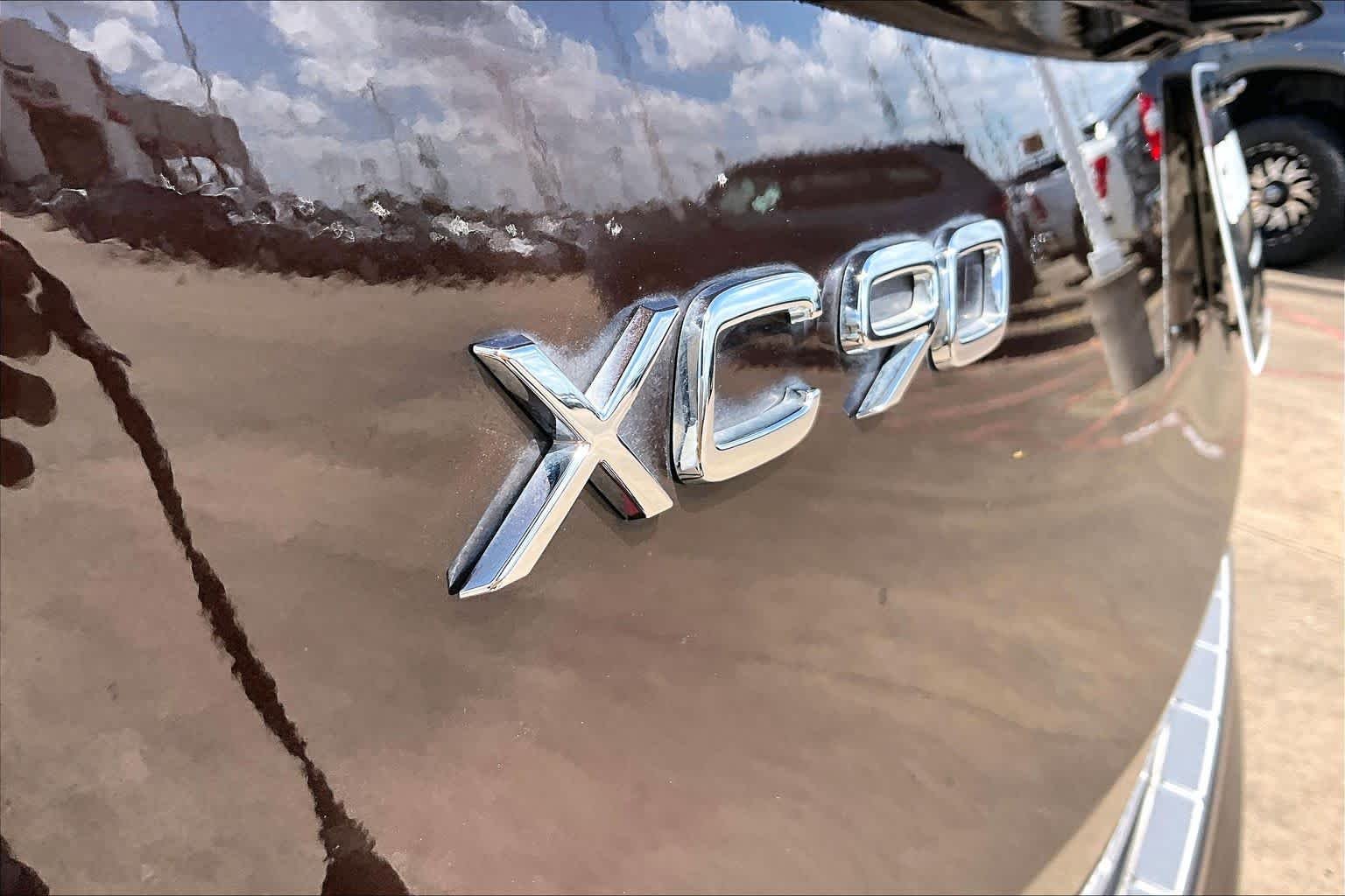 Used 2018 Maple Brown Metallic Volvo Inscription image 31