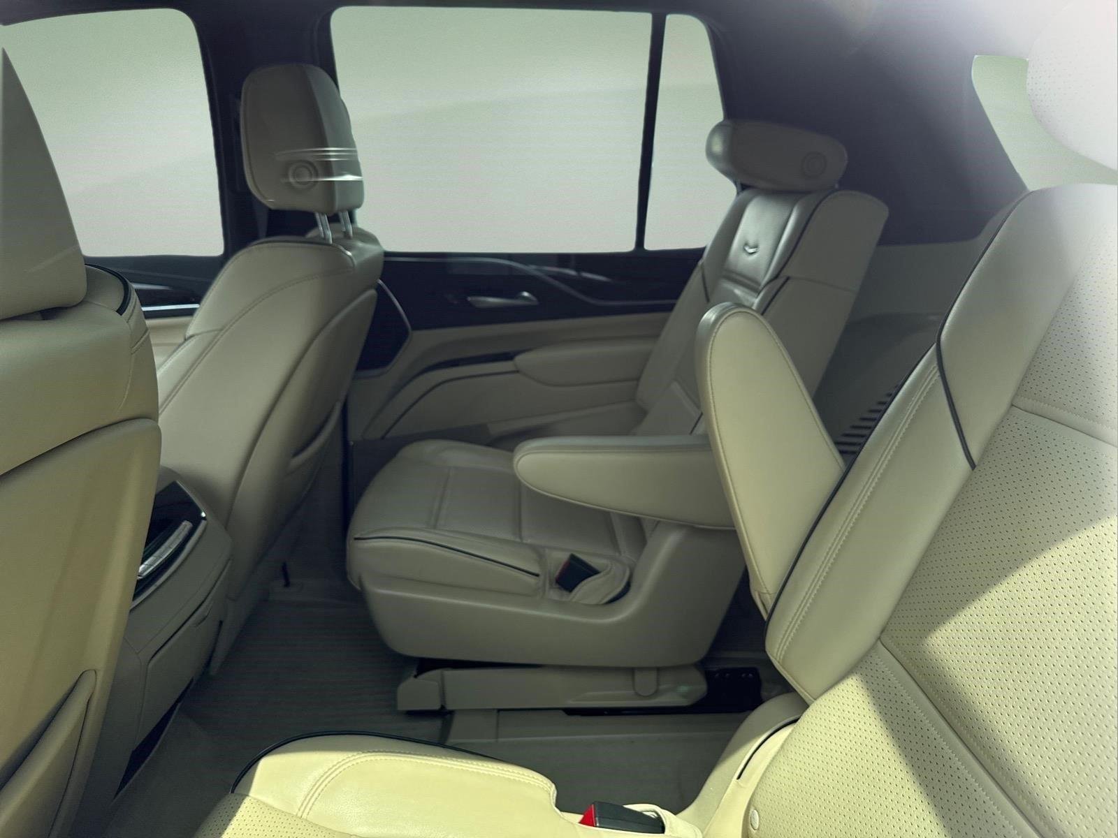 Used 2023 Crystal White Tricoat Cadillac 4WD Premium Luxury image 6