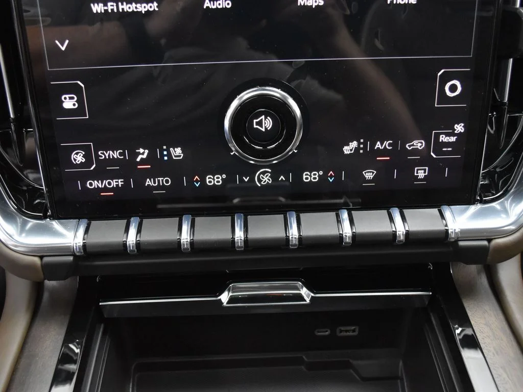 Used 2025 Volcanic Red GMC Denali Ultimate image 20
