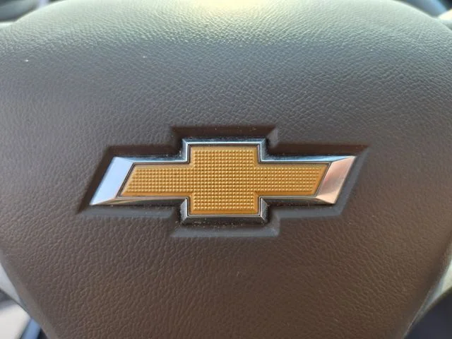 Used 2022 Silver Chevrolet LS image 35