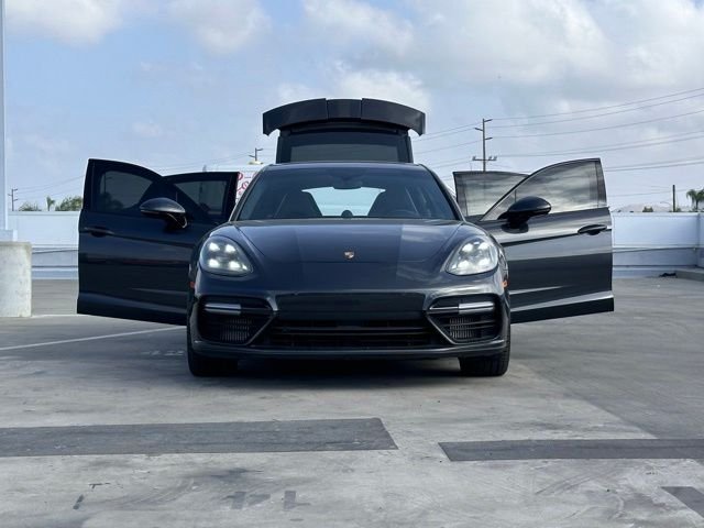 Used 2017 Volcano Grey Metallic Porsche Turbo image 28